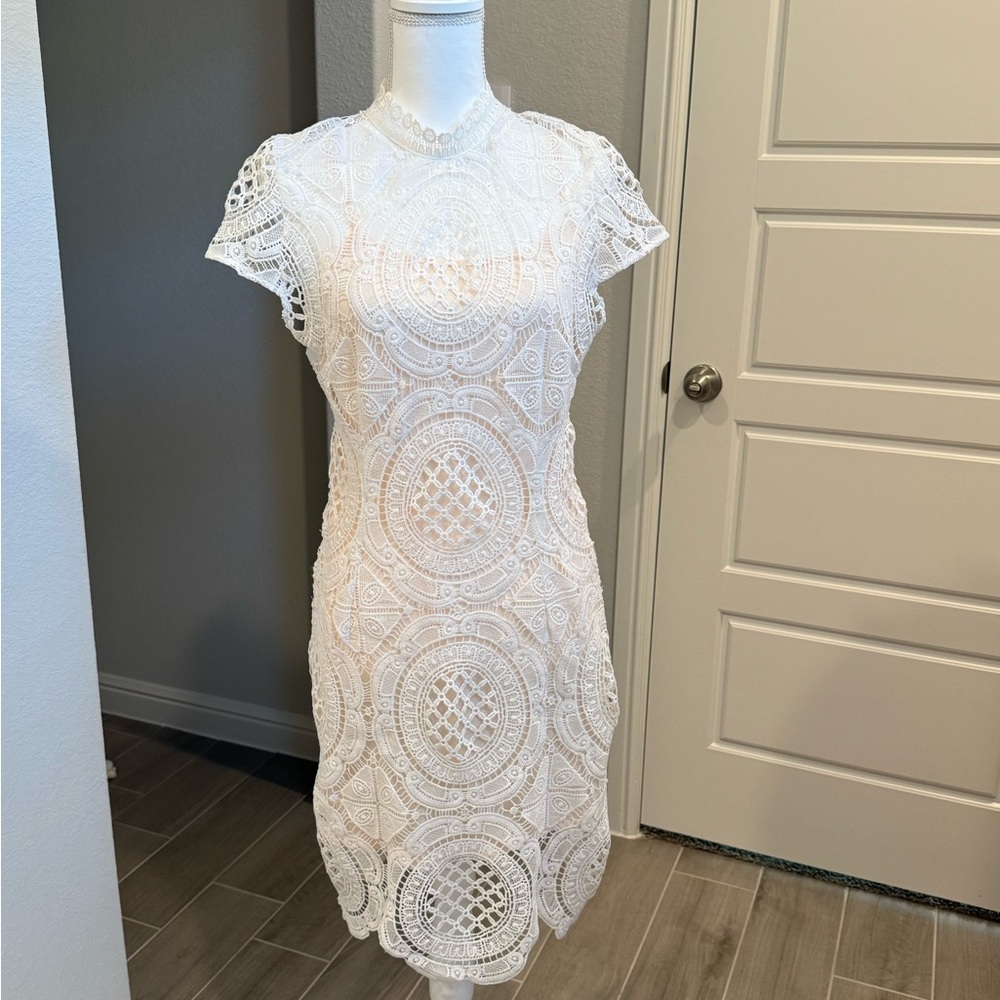 Elegant White Lace Dress